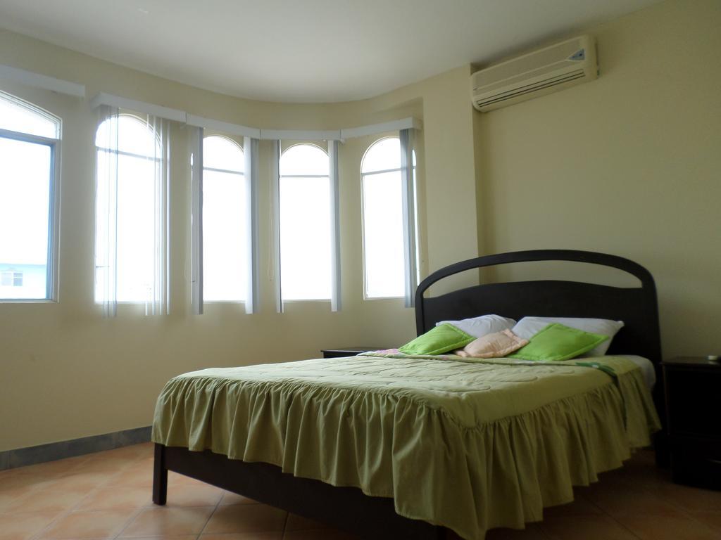 Hotel Caridi Salinas  Ruang foto