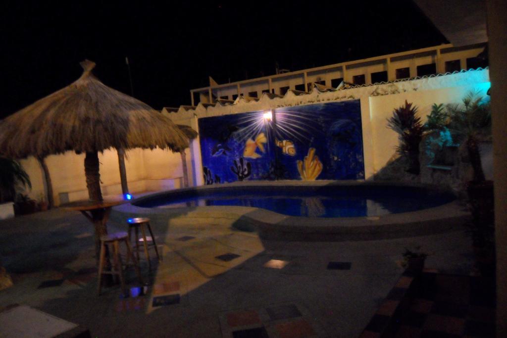 Hotel Caridi Salinas  Bagian luar foto