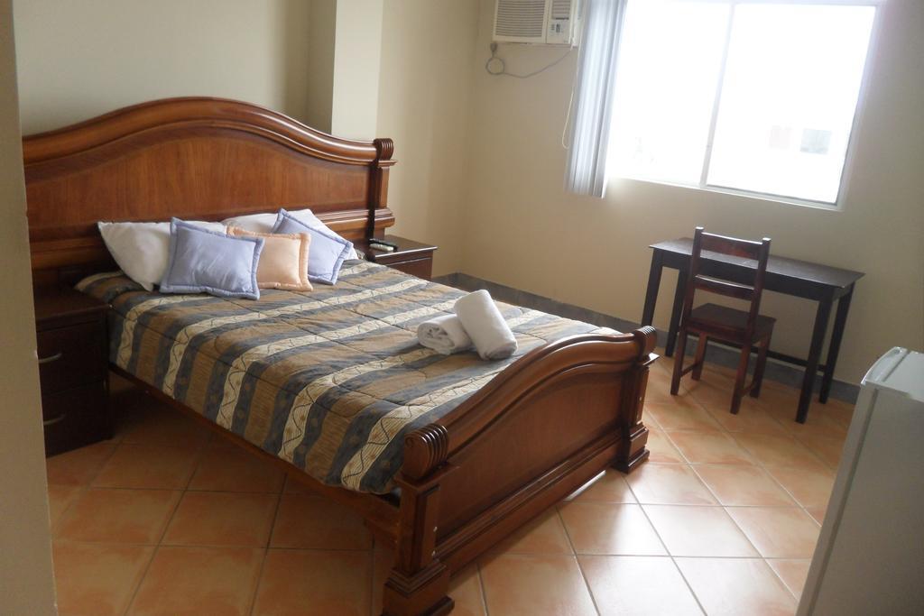 Hotel Caridi Salinas  Bagian luar foto