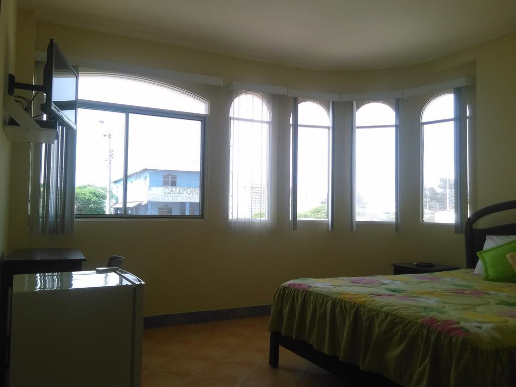 Hotel Caridi Salinas  Ruang foto